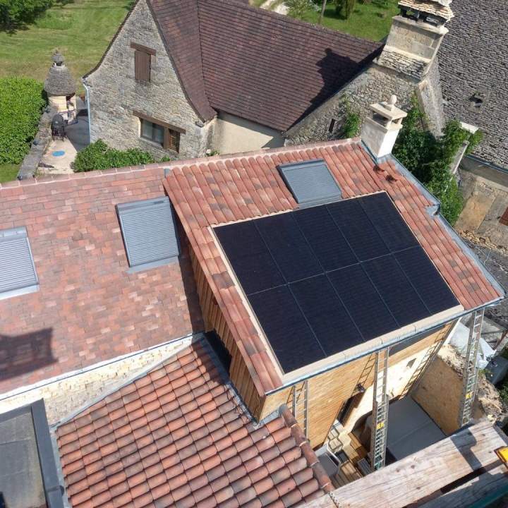 Installateur de panneaux photovoltaïques