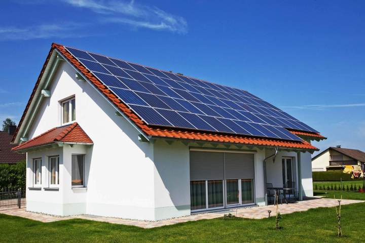 Installation solaire pour réduire durablement votre facture énergétique